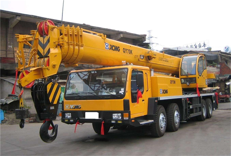 山海关区吊车出租选择重点