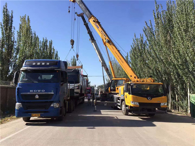 山海关区“省油又稳当”—— 吊车的 “智能节能” 技术