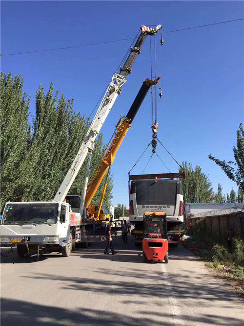 山海关区港口集装箱搬运案例